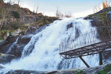 Cascada del Caozo en la garganta Bonal